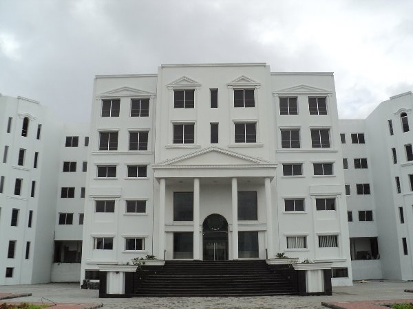 SDJ International College